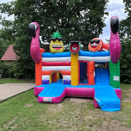 Campsite De Vinkenkamp Lieren