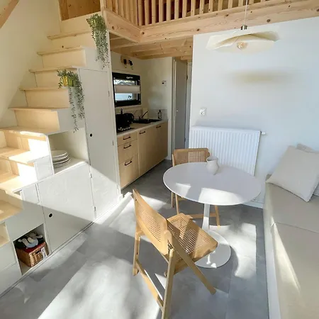 Campsite De Vinkenkamp *