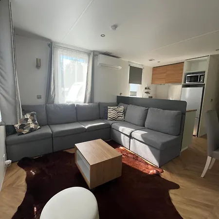 Campsite De Vinkenkamp *