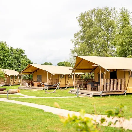 Campsite De Vinkenkamp Lieren