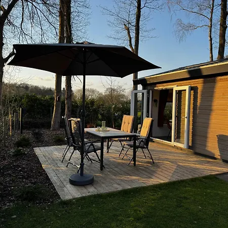 Campsite De Vinkenkamp Lieren