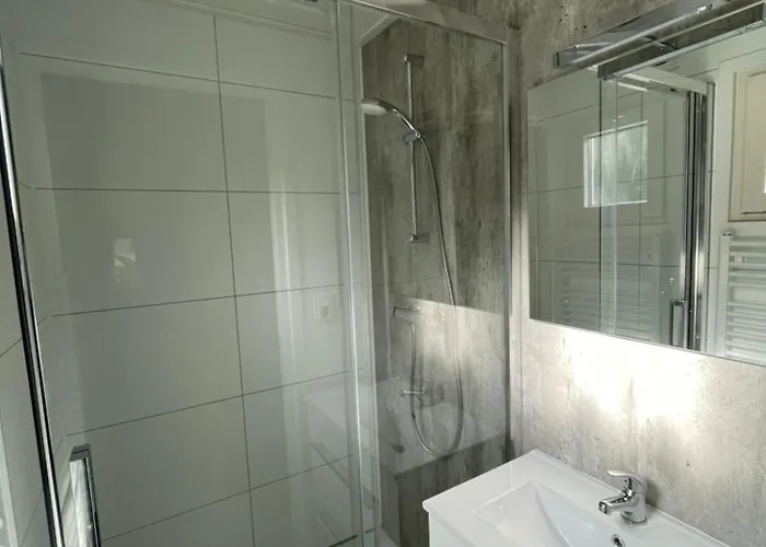 De Vinkenkamp Κάμπινγκ *